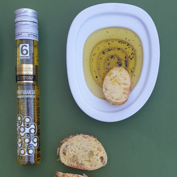 Extra Virgin Olive Oil with Green Pepper - 3